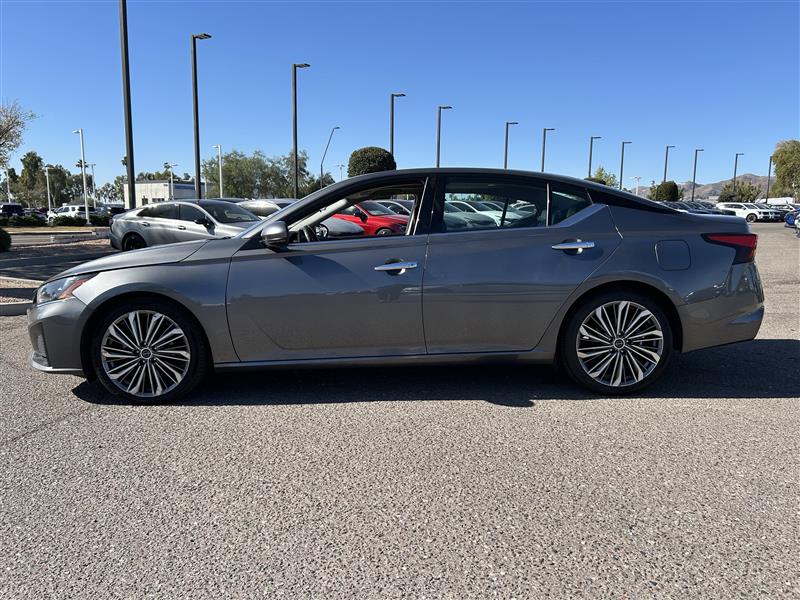 Nissan Altima 2.5 SL 2023