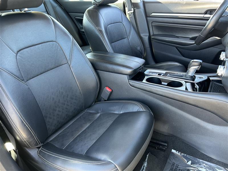 Nissan Altima 2.5 SL 2023