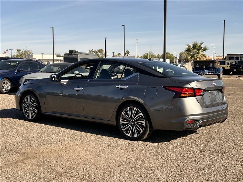 Nissan Altima 2.5 SL 2023