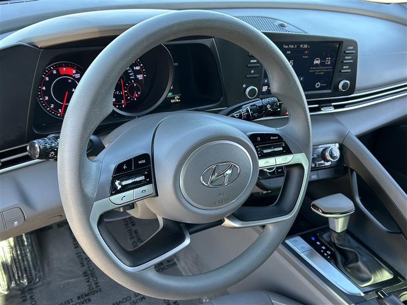 Hyundai Elantra SEL 2022