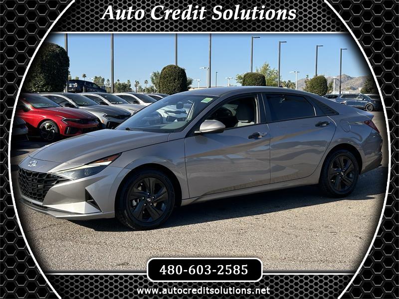 Hyundai Elantra SEL 2022