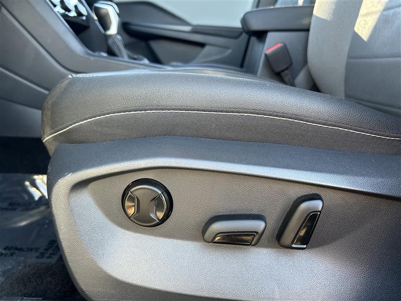 Volkswagen Taos SE 2024