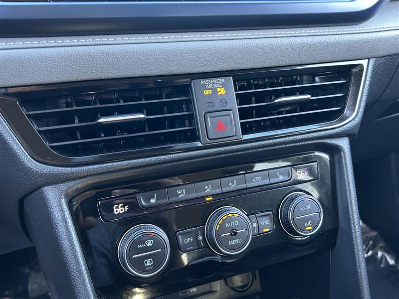 Volkswagen Taos SE 2024