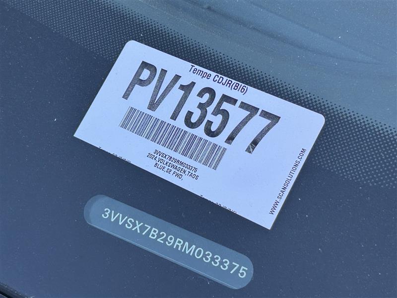 Volkswagen Taos SE 2024