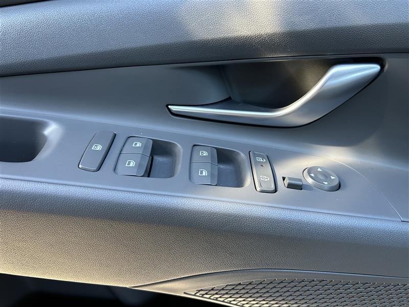 Hyundai Elantra SEL Convenience 2025