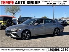 2025 Hyundai Elantra 