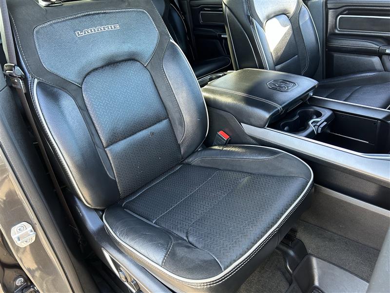 RAM 1500 Laramie Crew Cab SWB 2WD 2022