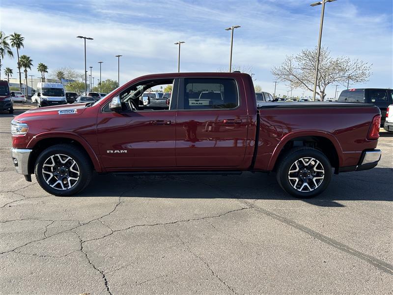 RAM 1500 Laramie Crew Cab SWB 4WD 2025