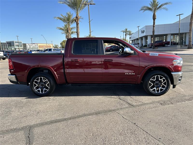 RAM 1500 Laramie Crew Cab SWB 4WD 2025