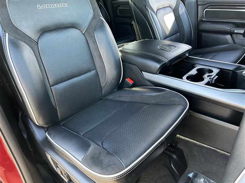 RAM 1500 Laramie Crew Cab SWB 4WD 2025