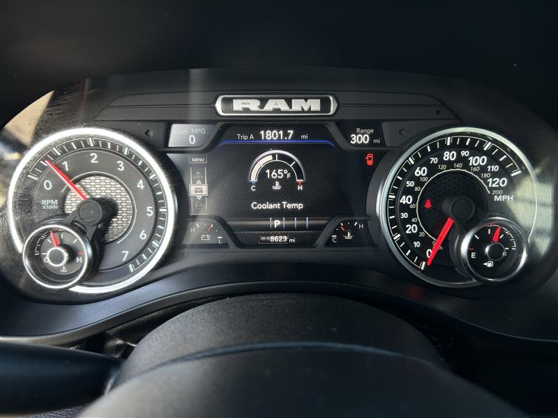 RAM 1500 Laramie Crew Cab SWB 4WD 2025