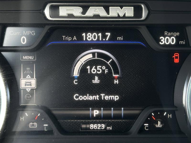 RAM 1500 Laramie Crew Cab SWB 4WD 2025