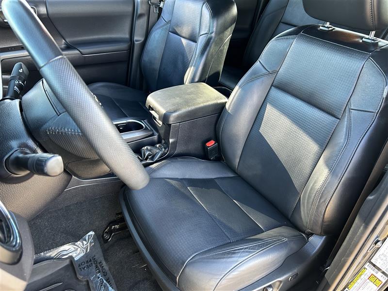 Toyota Tacoma SR5 Double Cab Long Bed V6 6AT 4WD 2023