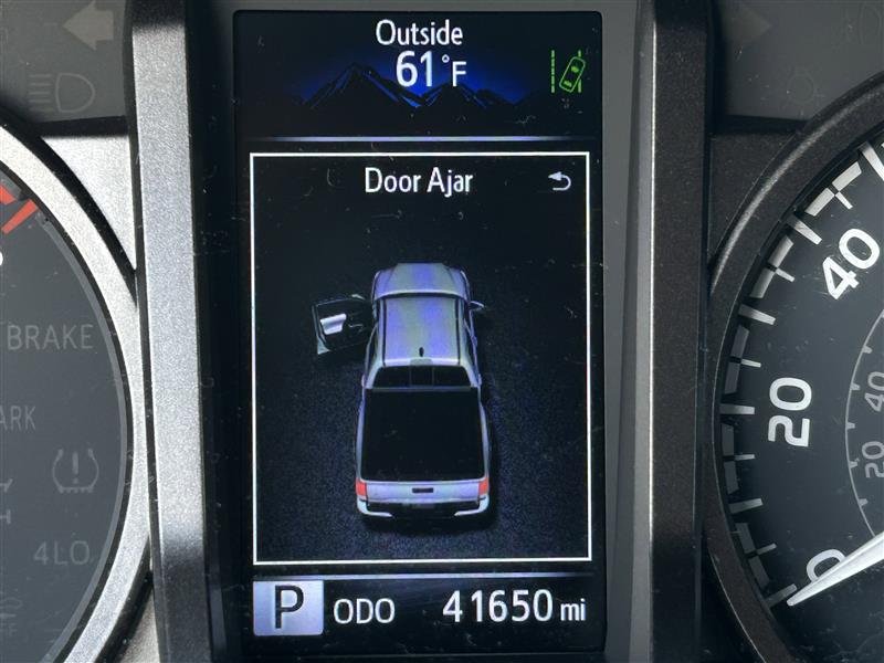 Toyota Tacoma SR5 Double Cab Long Bed V6 6AT 4WD 2023