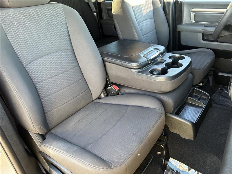 RAM 1500 Classic Tradesman Crew Cab SWB 2WD 2019