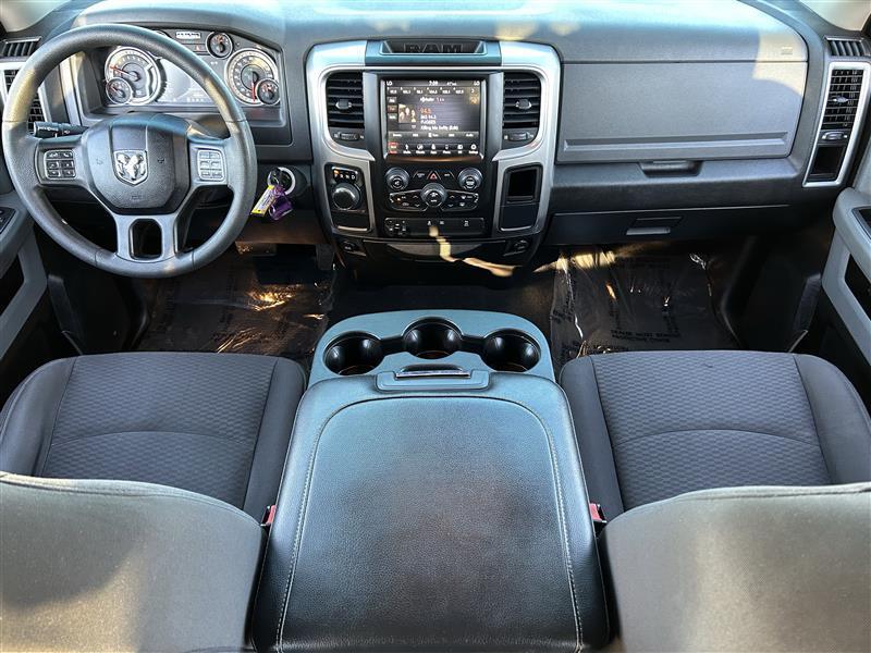 RAM 1500 Classic Tradesman Crew Cab SWB 2WD 2019