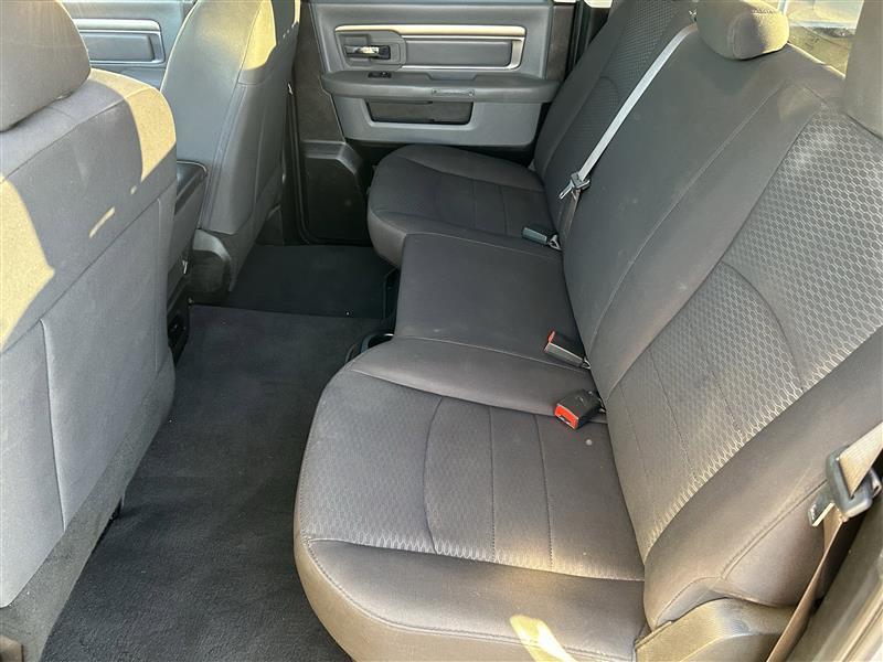 RAM 1500 Classic Tradesman Crew Cab SWB 2WD 2019