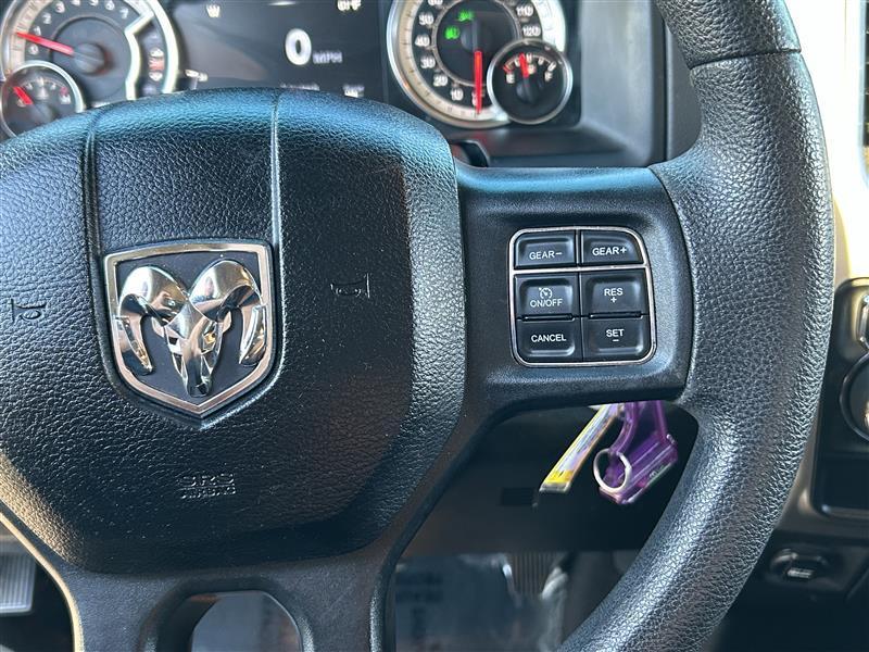 RAM 1500 Classic Tradesman Crew Cab SWB 2WD 2019