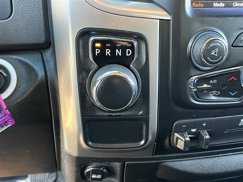 RAM 1500 Classic Tradesman Crew Cab SWB 2WD 2019