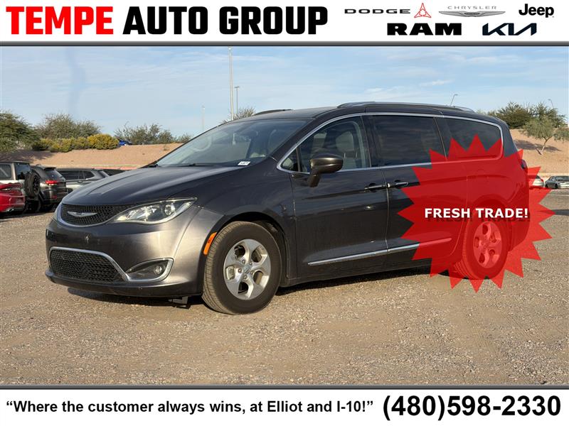 2017 Chrysler Pacifica Touring-L Plus