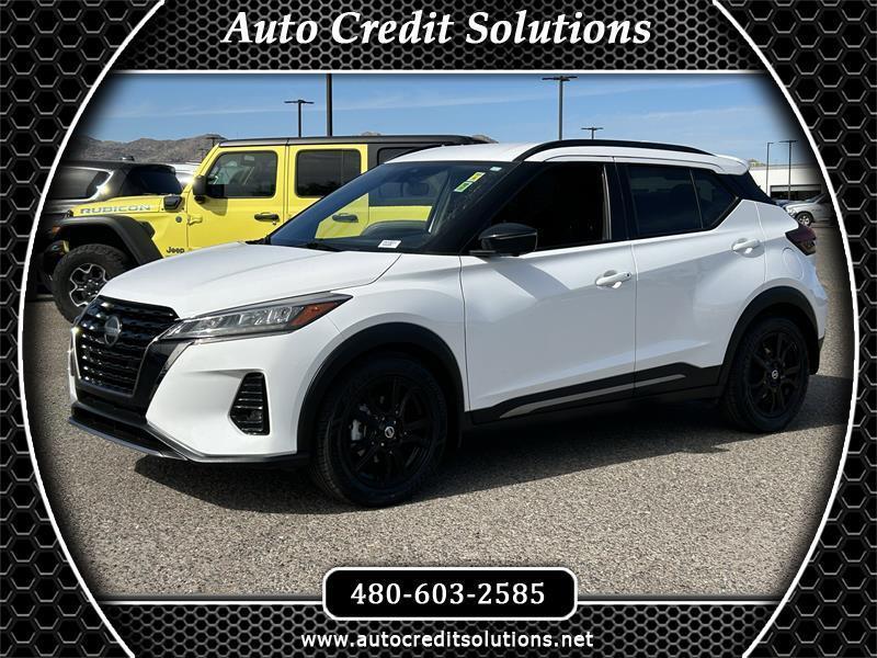 2021 Nissan Kicks SR