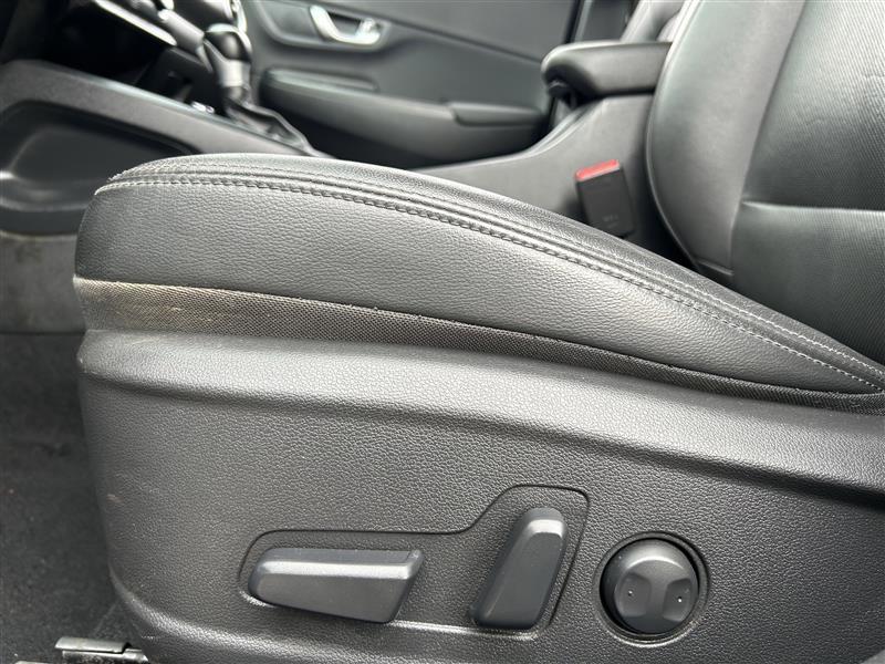 Hyundai Kona Limited 2023