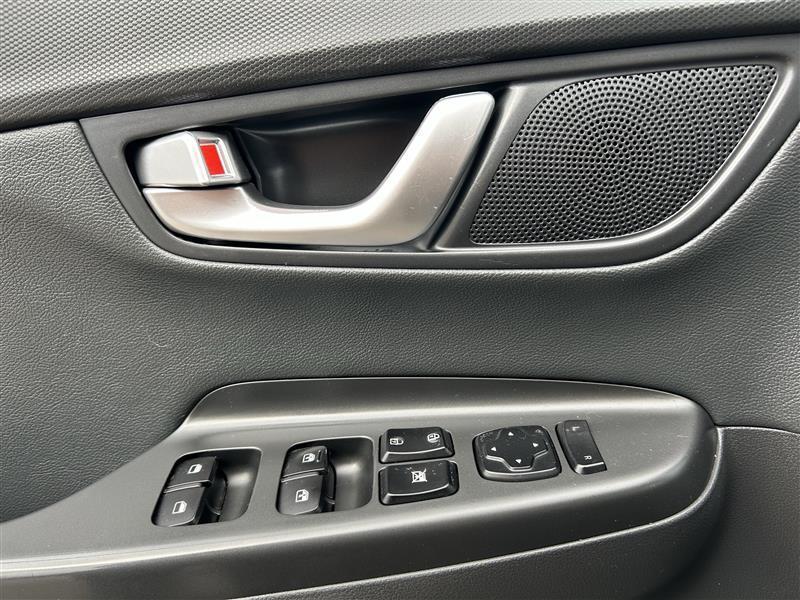 Hyundai Kona Limited 2023