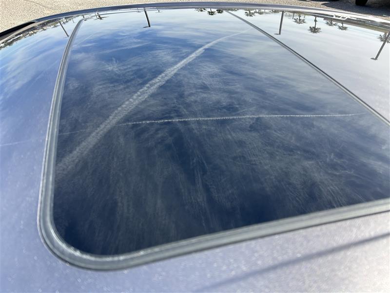 Toyota Camry SE 2024