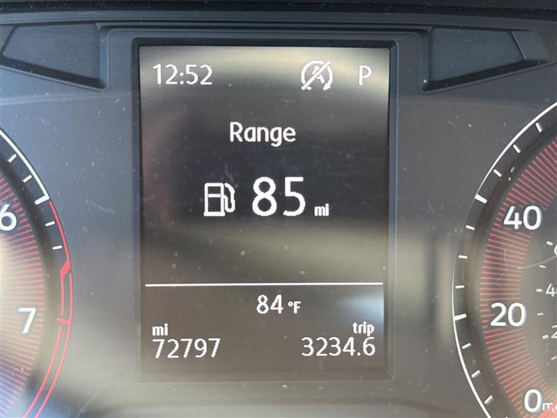 Volkswagen Jetta 1.4T S 8A 2021