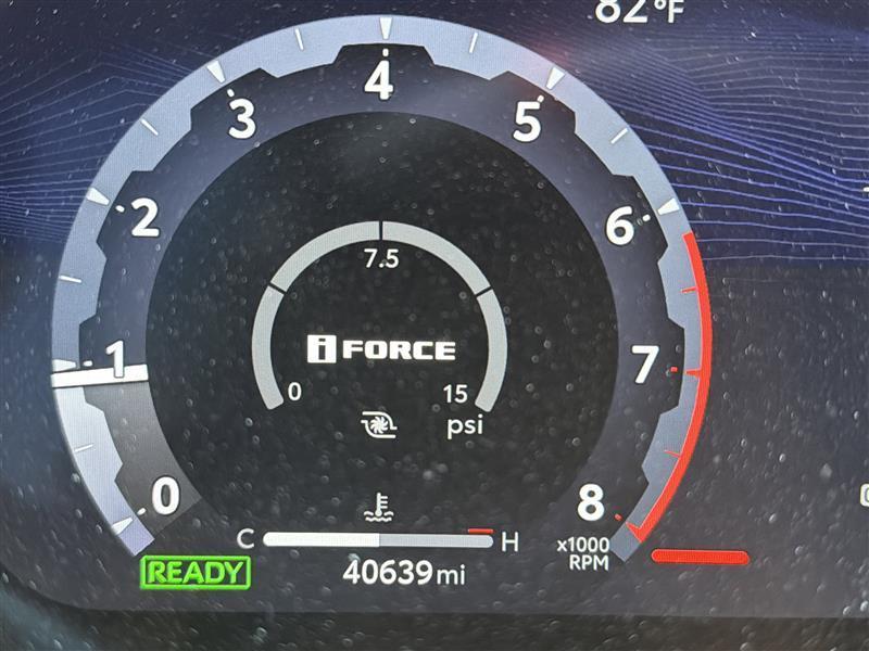 Toyota Tacoma Double Cab 4WD 2024