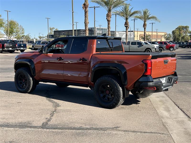 Toyota Tacoma Double Cab 4WD 2024