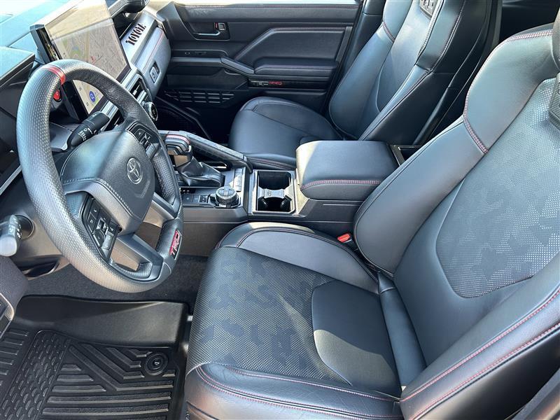 Toyota Tacoma Double Cab 4WD 2024