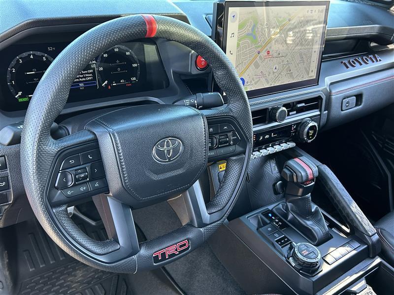 Toyota Tacoma Double Cab 4WD 2024