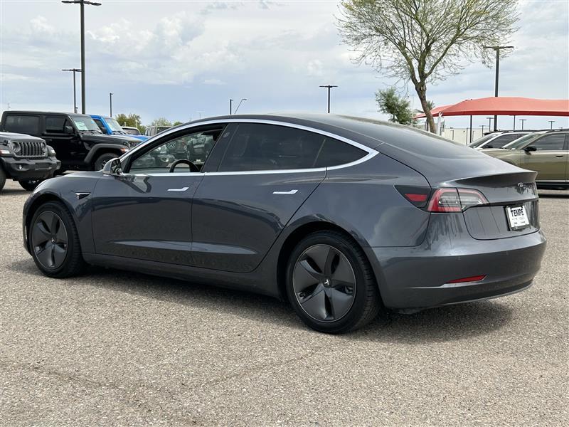 Tesla Model 3 Mid Range 2019