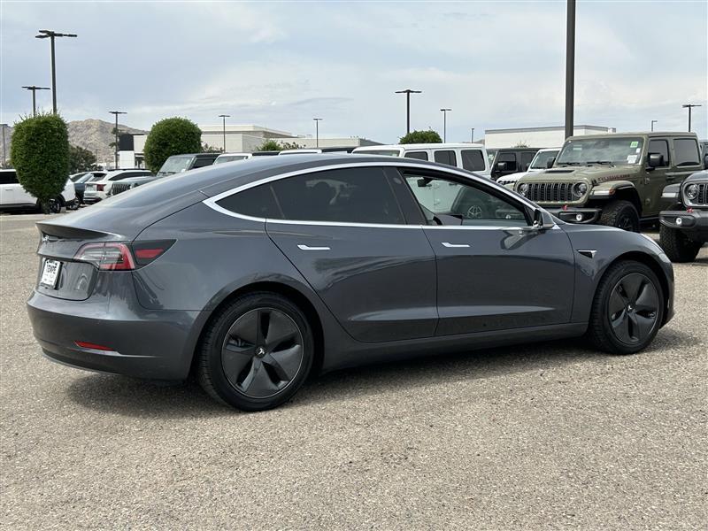 Tesla Model 3 Mid Range 2019