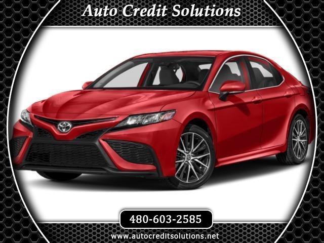 Toyota Camry SE 2024