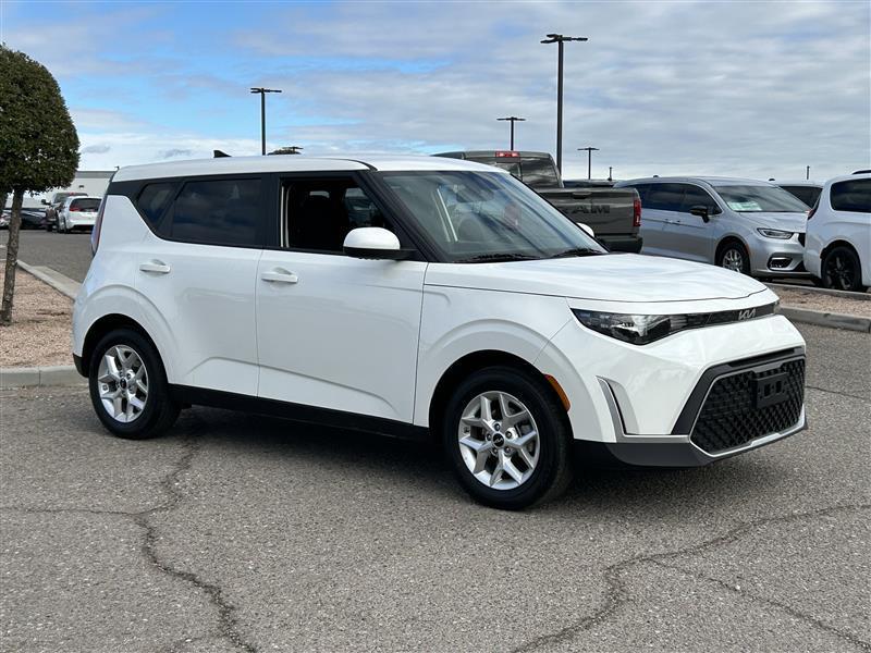 Kia Soul LX 2025