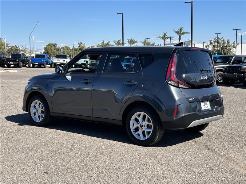 Kia Soul LX 2025