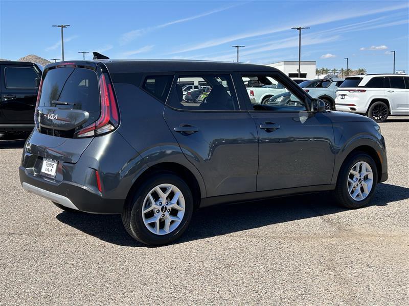 Kia Soul LX 2025