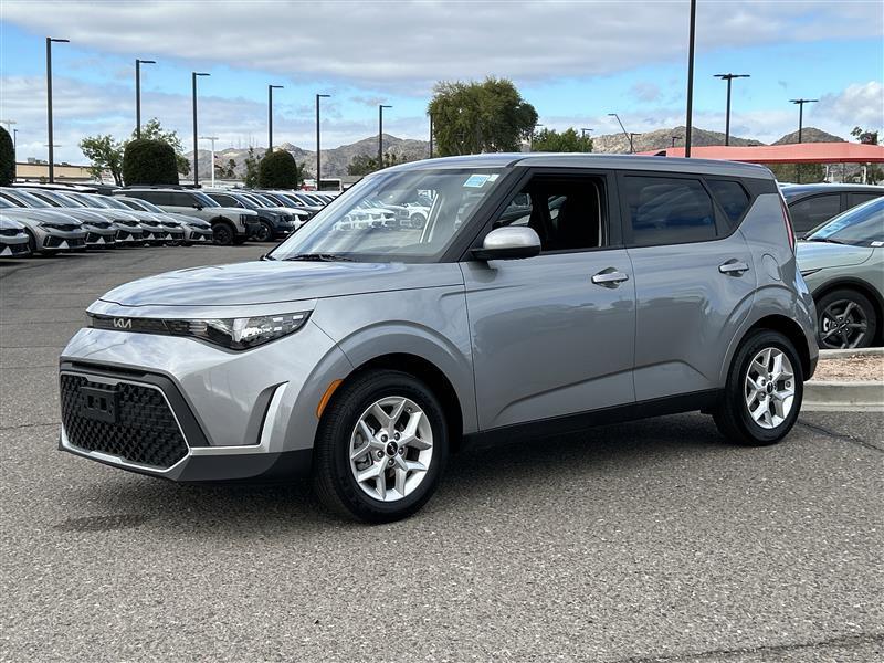 Kia Soul LX 2025