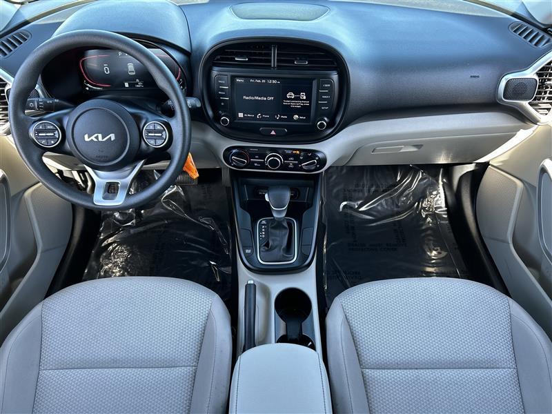 Kia Soul LX 2025