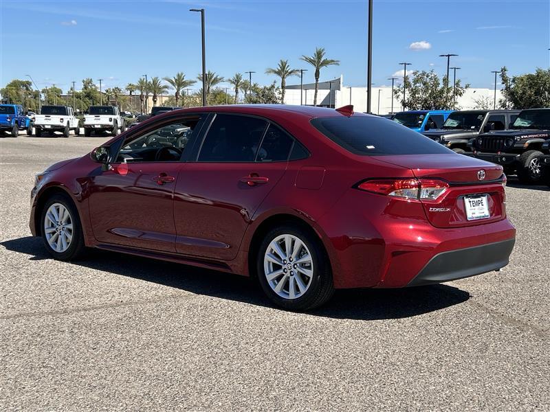 Toyota Corolla LE 2025