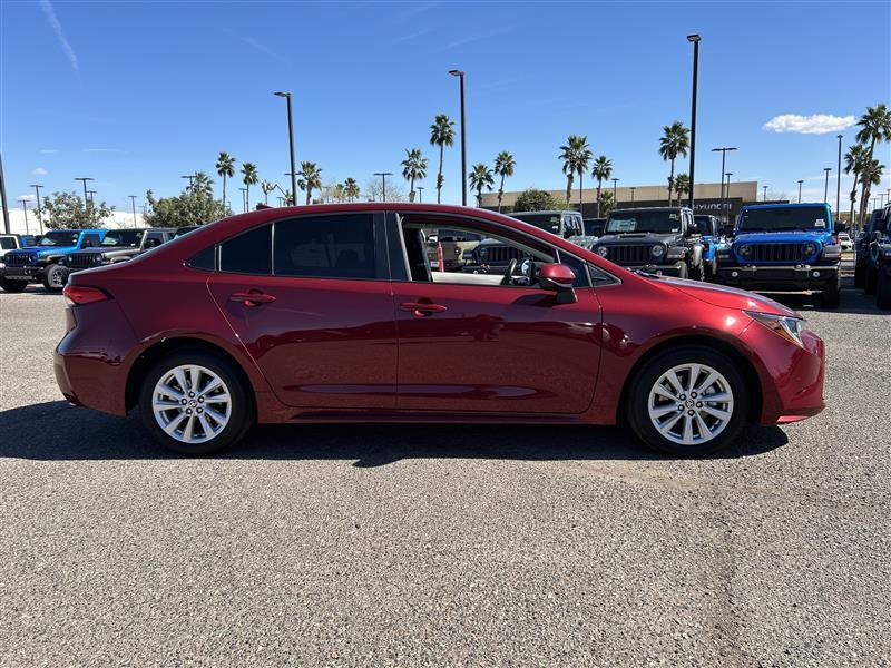 Toyota Corolla LE 2025