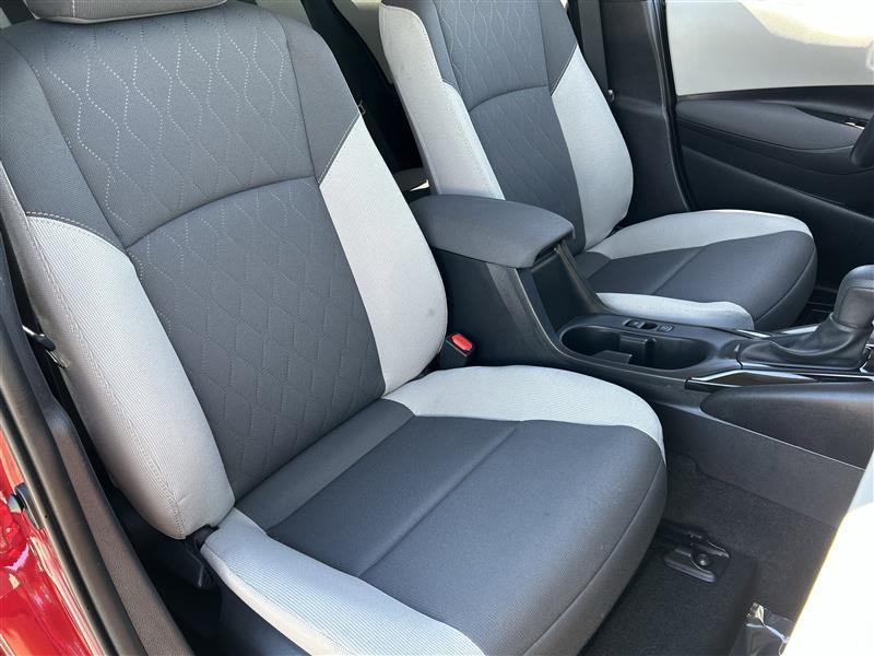 Toyota Corolla LE 2025