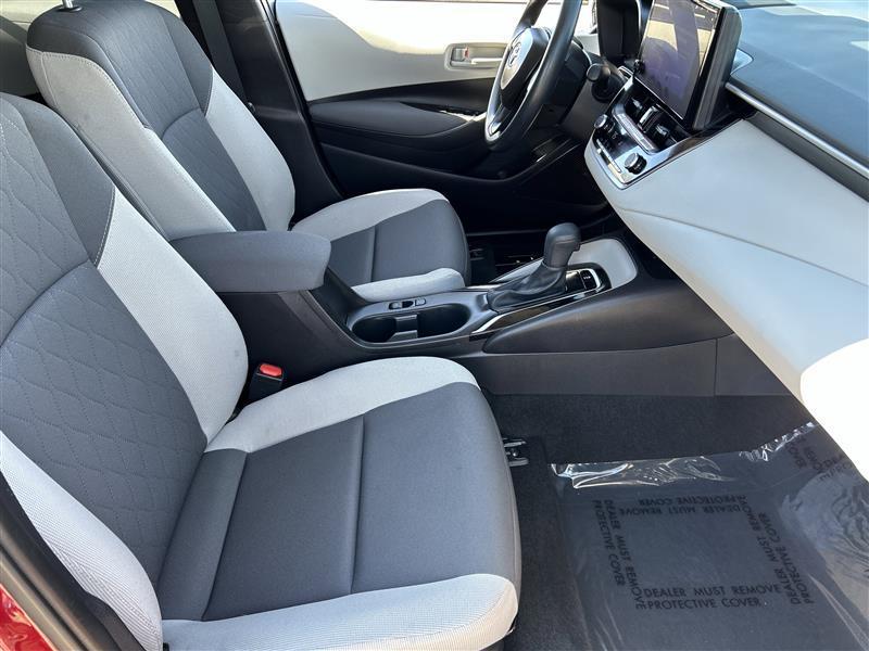 Toyota Corolla LE 2025