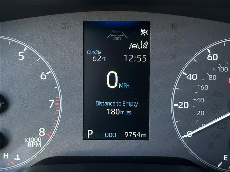 Toyota Corolla LE 2025