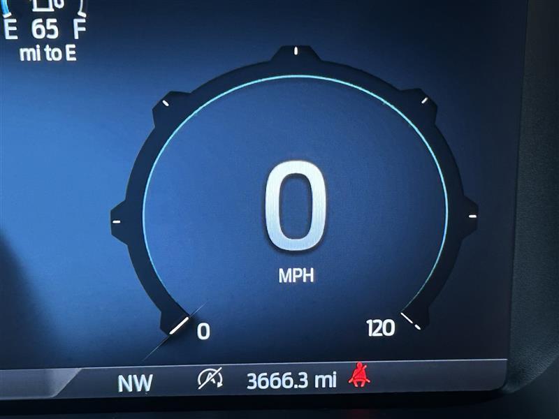 Ford F-150 XL 2WD 2025