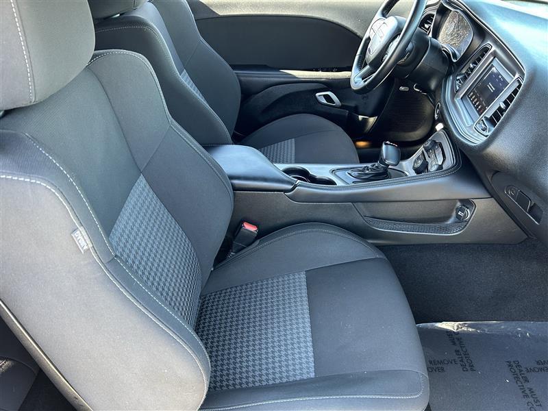 Dodge Challenger GT 2023