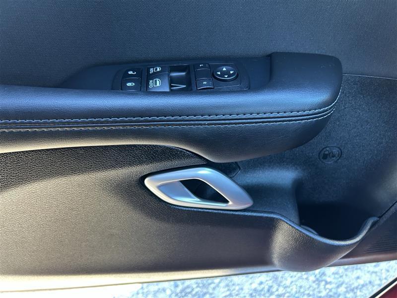 Dodge Challenger GT 2023