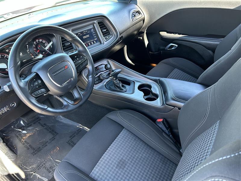Dodge Challenger SXT 2023